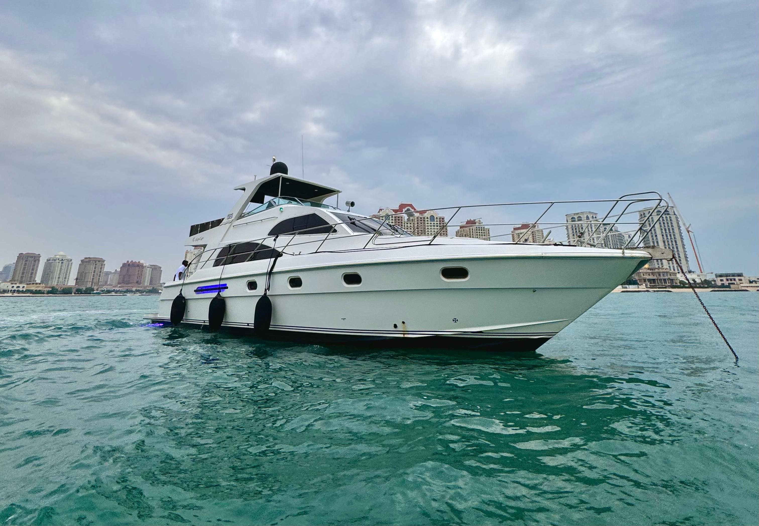 Mondrian Yacht